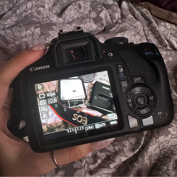 Canon rebel t7 camera dslr - Picture 9 of 10